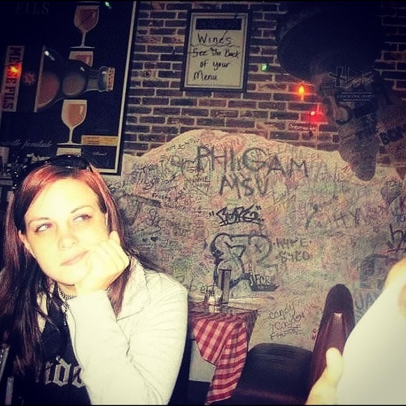 💥Rocksie’s Rags💥 A Variety Of Women’s~Jr’s~Men’s~Home~Kids+90’s & Y2K Vintage! - Picture 7 of 16